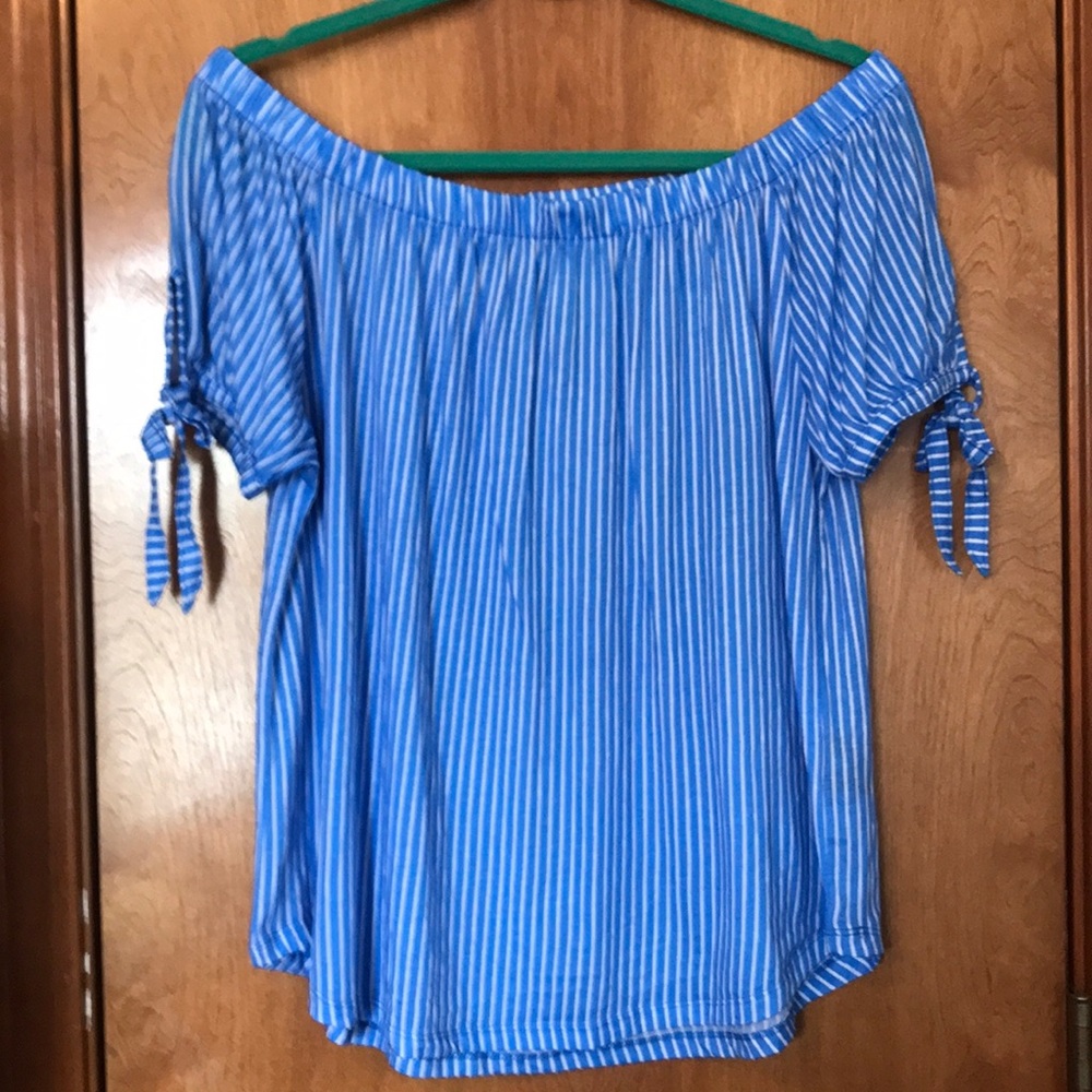 Off shoulder top